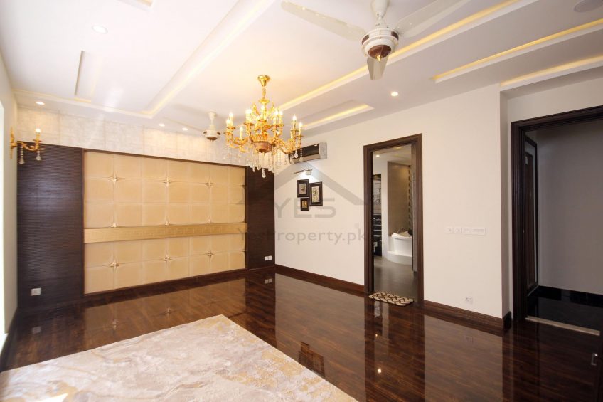 1 Kanal Modern Mediterranean Bungalow For Sale in DHA Lahore