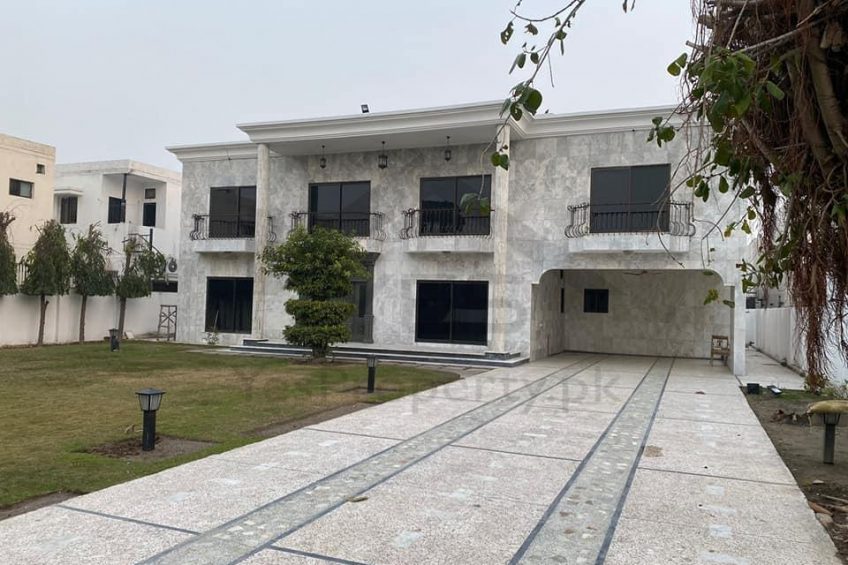 2 Kanal Luxury House For Sale in DHA Phase 3 Lahore