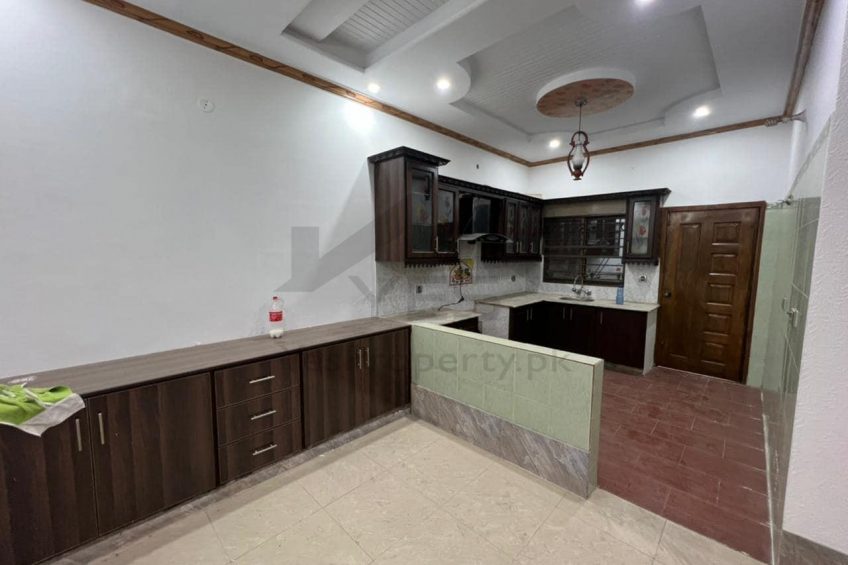 5 Marla Used House is Available for Sale In Al Rehman Garden Phase 2 Block D Lahore