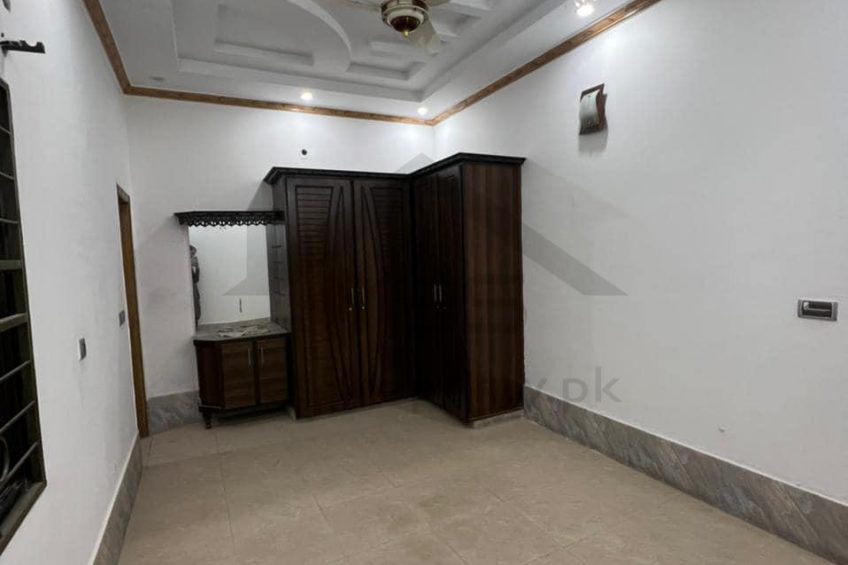 5 Marla Used House is Available for Sale In Al Rehman Garden Phase 2 Block D Lahore