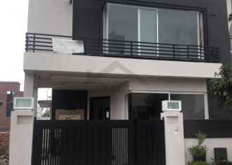 5 Marla Full Modern Villa For Sale in DHA 9 Town Lahore