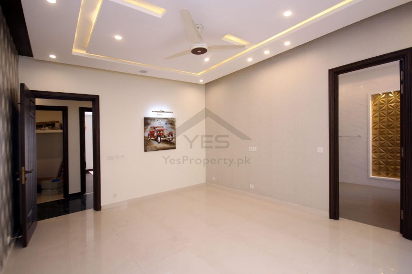 1 Kanal Modern Mediterranean Bungalow For Sale in DHA Lahore