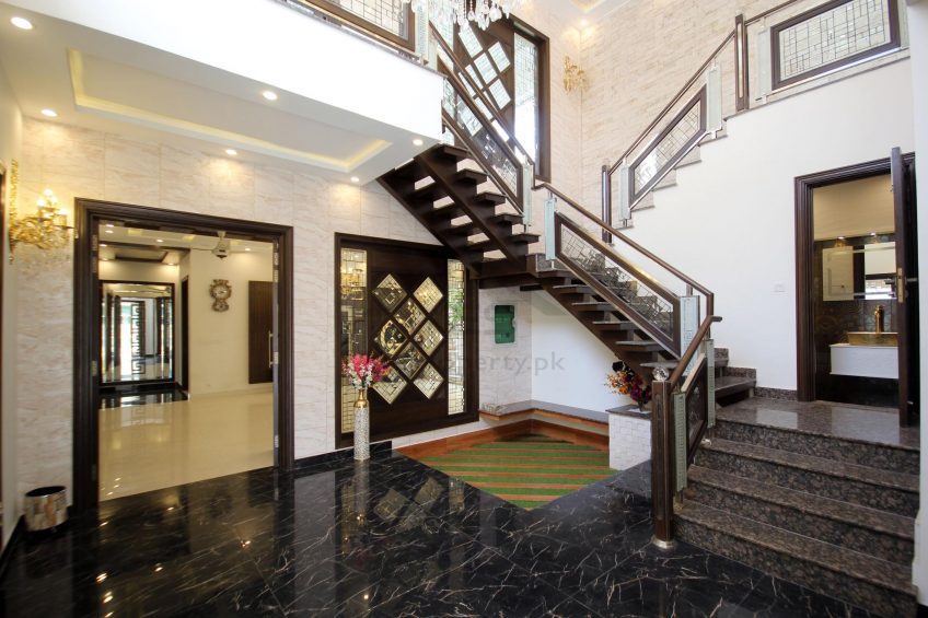 1 Kanal Modern Mediterranean Bungalow For Sale in DHA Lahore