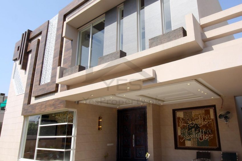 1 Kanal Modern Mediterranean Bungalow For Sale in DHA Lahore