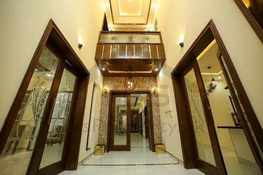 20 Marla Luxury Palace For Sale in PCSIR Society Phase 2 Lahore