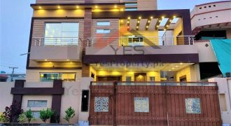 10 Marla New House For Sale in Wapda Town Lahore