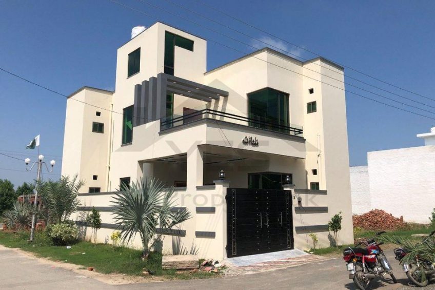 5 Marla Beautiful House in SJ Gardens Housing Society Opposite To DHA Phase 10 Lahore