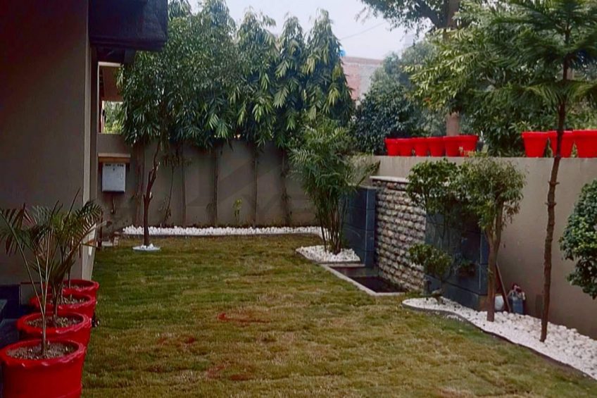 1 Kanal Bungalow Fully Furnished With Full Basement For Sale DHA Phase 1 Lahore