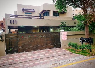 1 Kanal Bungalow Fully Furnished With Full Basement For Sale DHA Phase 1 Lahore