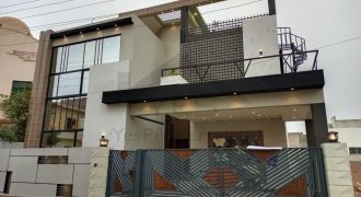 10 Marla Double Story House For Sale in Wapda Town Phase 1 Lahore