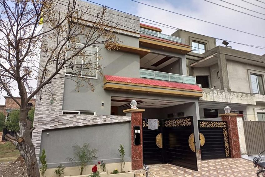 10 Marla House For Sale in Nashiman Iqbal Phase 2 Lahore