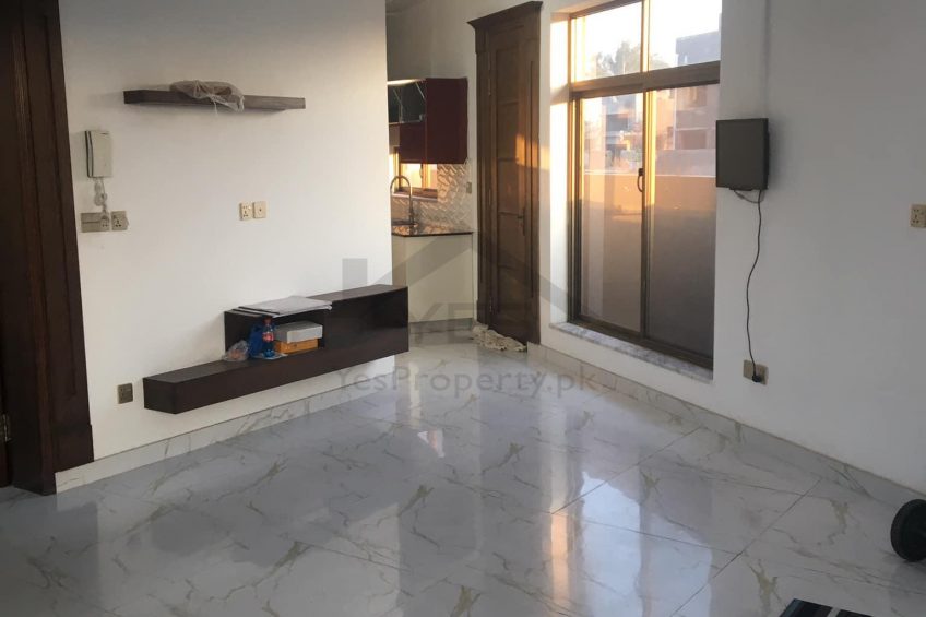 5.5 Marla Beautiful Villa For Rent In DHA 9 Town Lahore