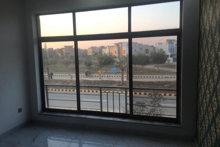 5.5 Marla Beautiful Villa For Rent In DHA 9 Town Lahore