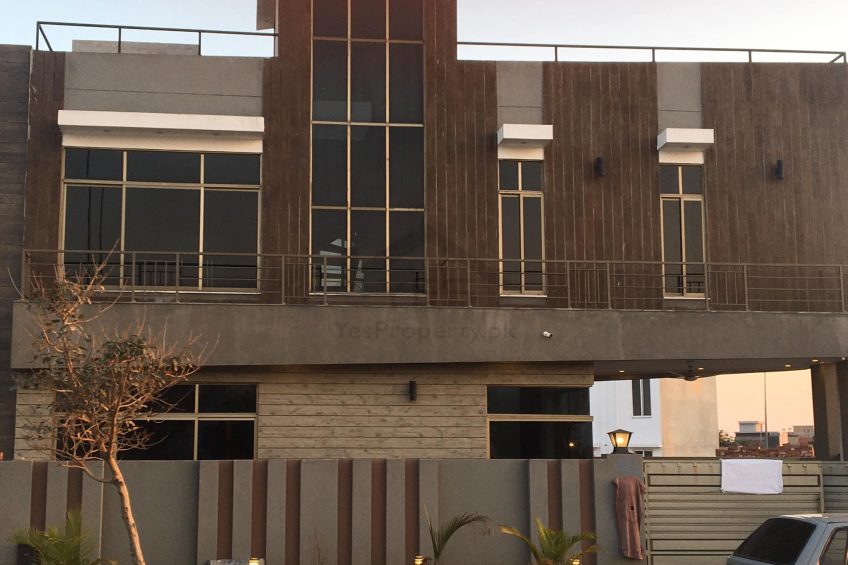 5.5 Marla Beautiful Villa For Rent In DHA 9 Town Lahore