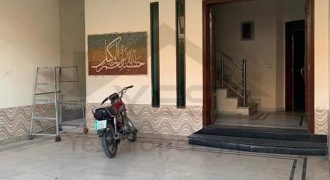 10 Marla Triple Story House For Sale Medical Housing Society Main Canal Road Lahore