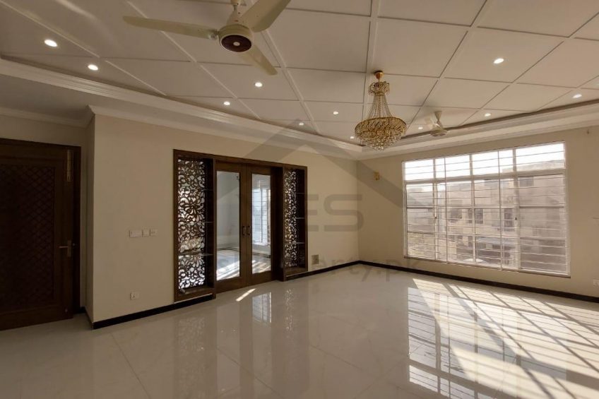 12 Marla New Luxury Corner House For Sale Media Town Near By Islamabad Highway