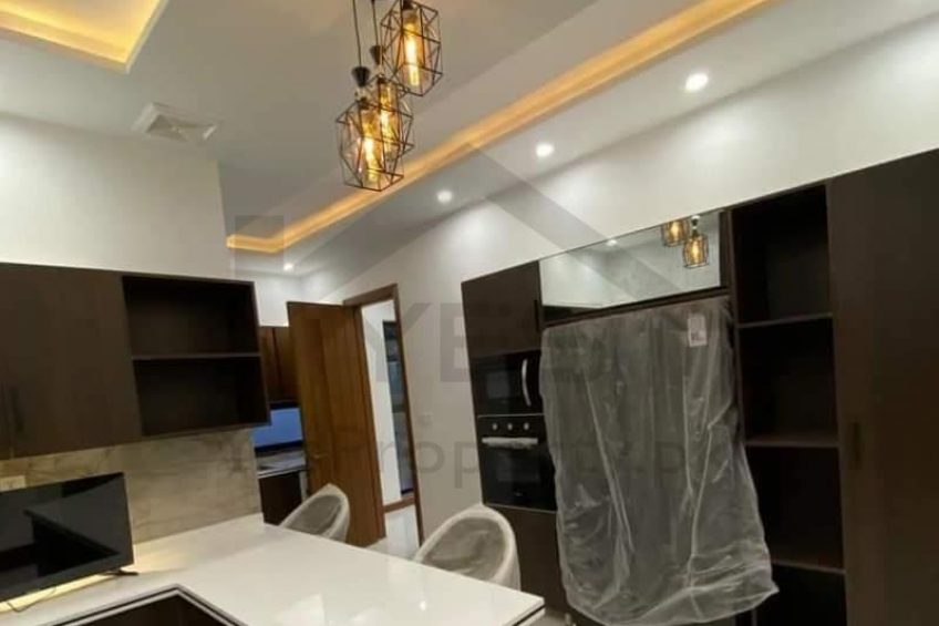 1 Kanal House Modern Design For Sale in Bahria Town Lahore