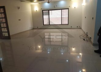 1 Kanal Uperr Portion Available For Rent ln DHA P2 lslamabad