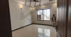 1 Kanal Uperr Portion Available For Rent ln DHA P2 lslamabad