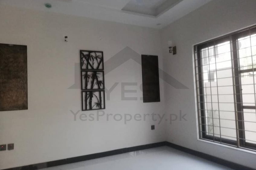 5 Marla Beautiful House For Sale in DHA Rahbar