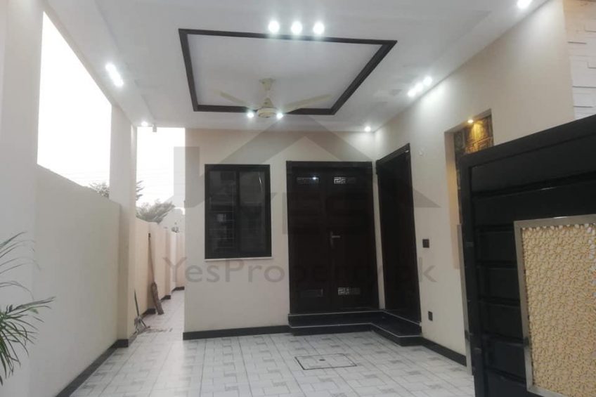 5 Marla Beautiful House For Sale in DHA Rahbar