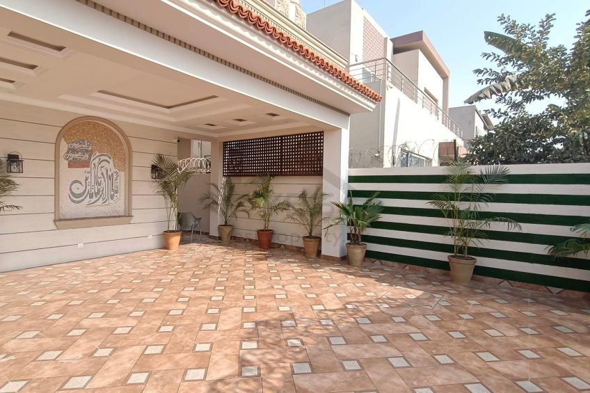 1 Kanal brand new Spanish house for sale in DHA phase 6