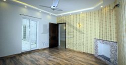 1 kanal Brand New house DHA phase 6 Upper portion for Rent