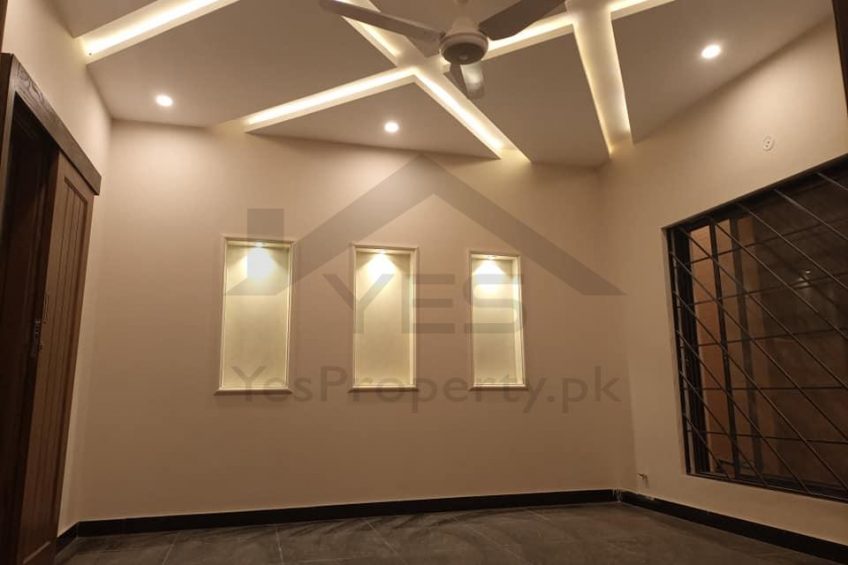 7 marla Proper Double unit for Sale in Umer block Bahria Town phase 8 Rawalpindi