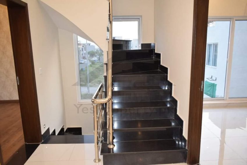 1 Kanal House for Sale in DHA Lahore Phase 2