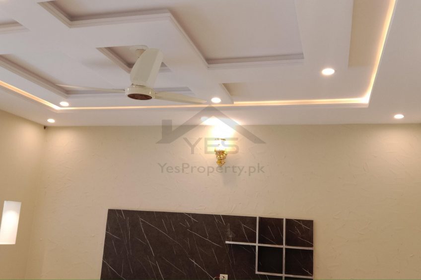 6 Marla house available for rent in Bahria town phase 8 Ali block