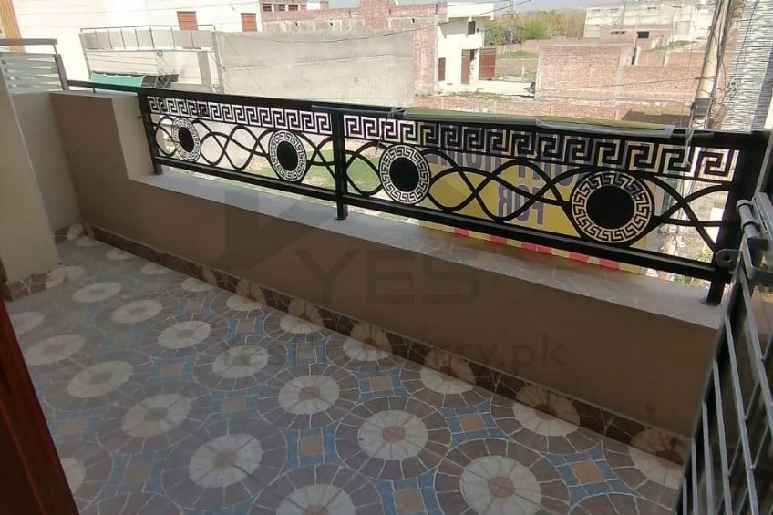 6 Marla house for sale Al Rehman garden phase 2 nazad sagain by pass road Lahore