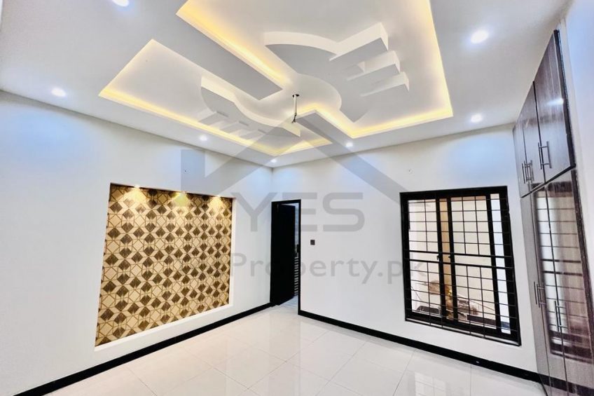 Spanish Style 5 Marla Luxury House For Sale Al Rehman Garden Phase 2