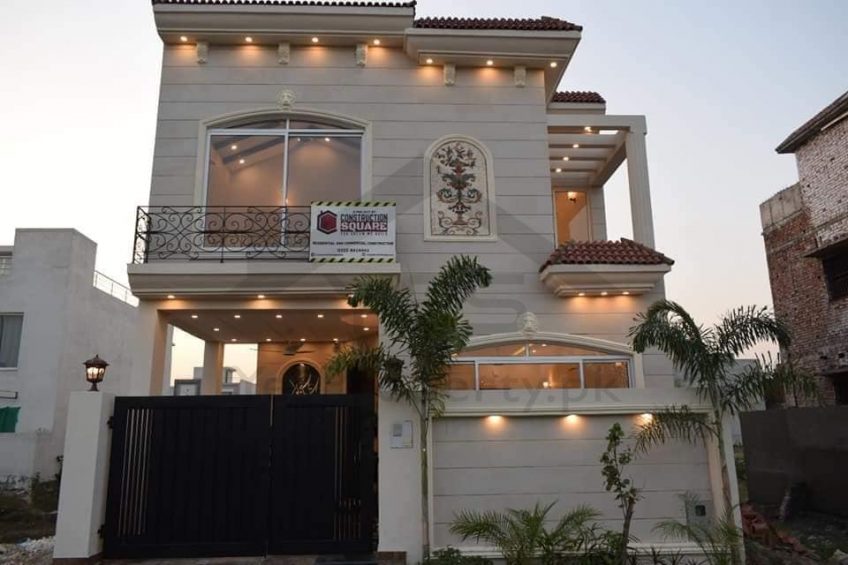 1 Kanal House for Sale in DHA Lahore Phase 2