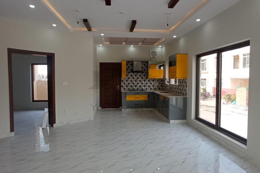 5 Marla Brand New Double unit house for sale in Bahria town phase 8