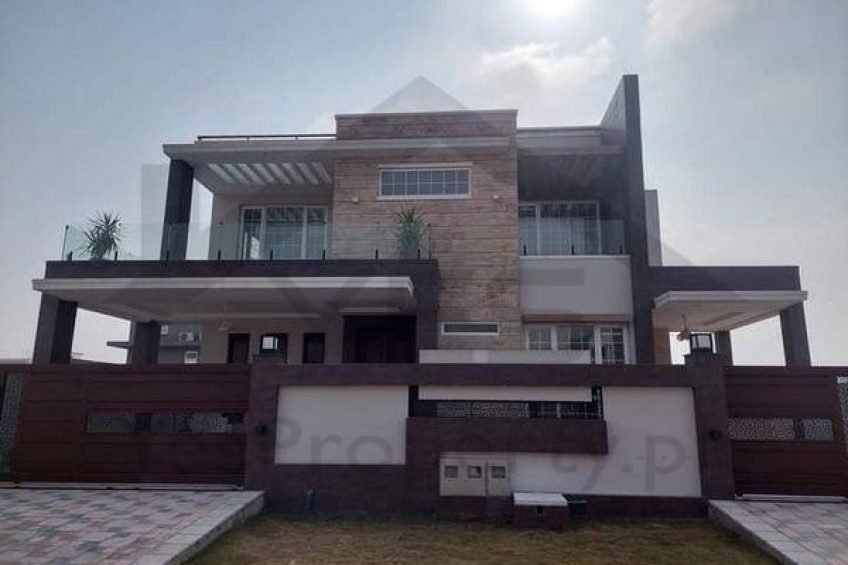 1 KANAL BRAND NEW HOUSE for sale in D12 ISLAMABAD