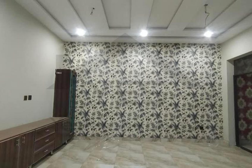 5 marla house for sale in Model Town Near Multan public school road