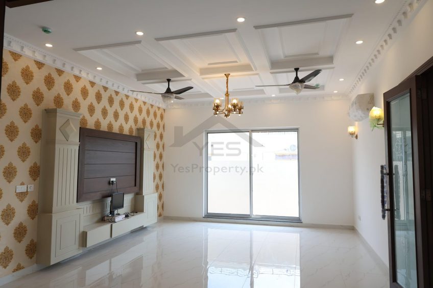 1 KANAL Spanish HOUSE Available for sale in DHA Phase 6 N Block