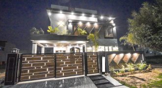 10 Marla Brand New Fully Basement Luxurious Modern House For Sale In DHA