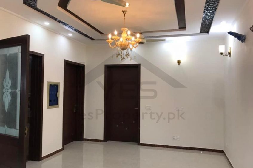 DHA RAHBAR 8 MARLA BRAND NEW HOUSE FOR SALE