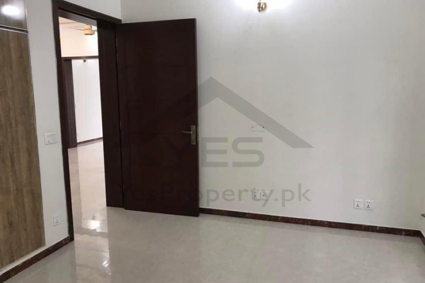 DHA RAHBAR 8 MARLA BRAND NEW HOUSE FOR SALE