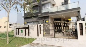 8 MARLA LUXURY HOUSE FOR SALE in DHA PHASE 9 TOWN BLOCK C