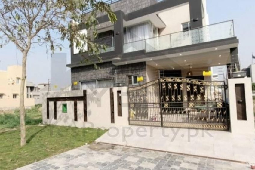 8 MARLA LUXURY HOUSE FOR SALE in DHA PHASE 9 TOWN BLOCK C