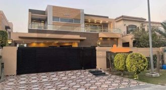 1 Kanal Double Unit House For Sale in DHA Phase 5