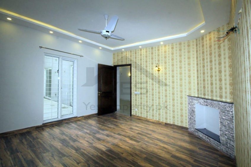 1 kanal Brand New house Upper portion for Rent in DHA Phase 6