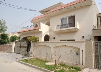 14 marla luxury house for sale in ideal location near lums University