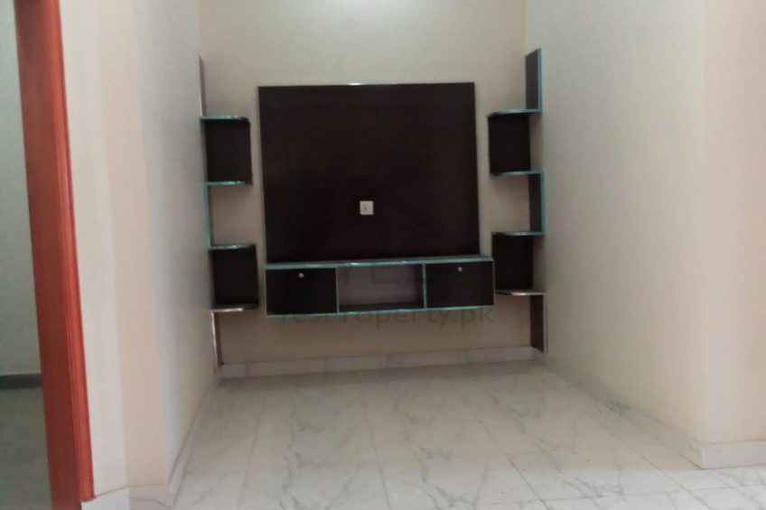 4 marla brand new house for sale in bahadur pour near Bosan road