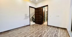 5 MARLA BRAND NEW HOUSE FOR SALE in HOT LOCATION OF DHA