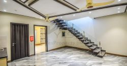 8 Marla Brand New State Of The Art Royal Class Luxurious Modern House Fully Basement For Sale In DHA