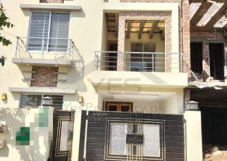 Brand New 10 Marla house Available for sale in Bahria Town Lahore.