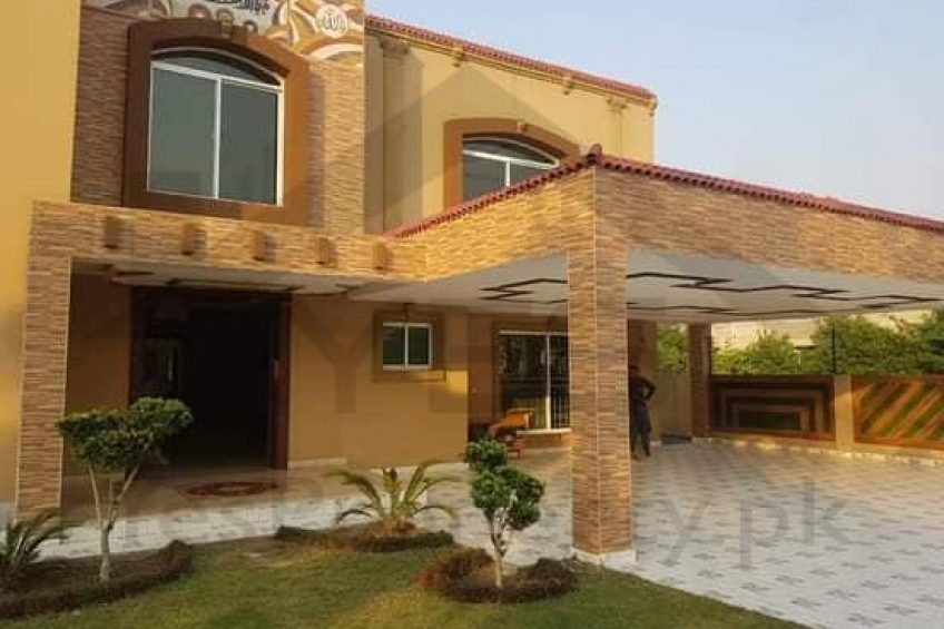 4 kanal Luxurious Banglow For Sale in DHA Phase 8